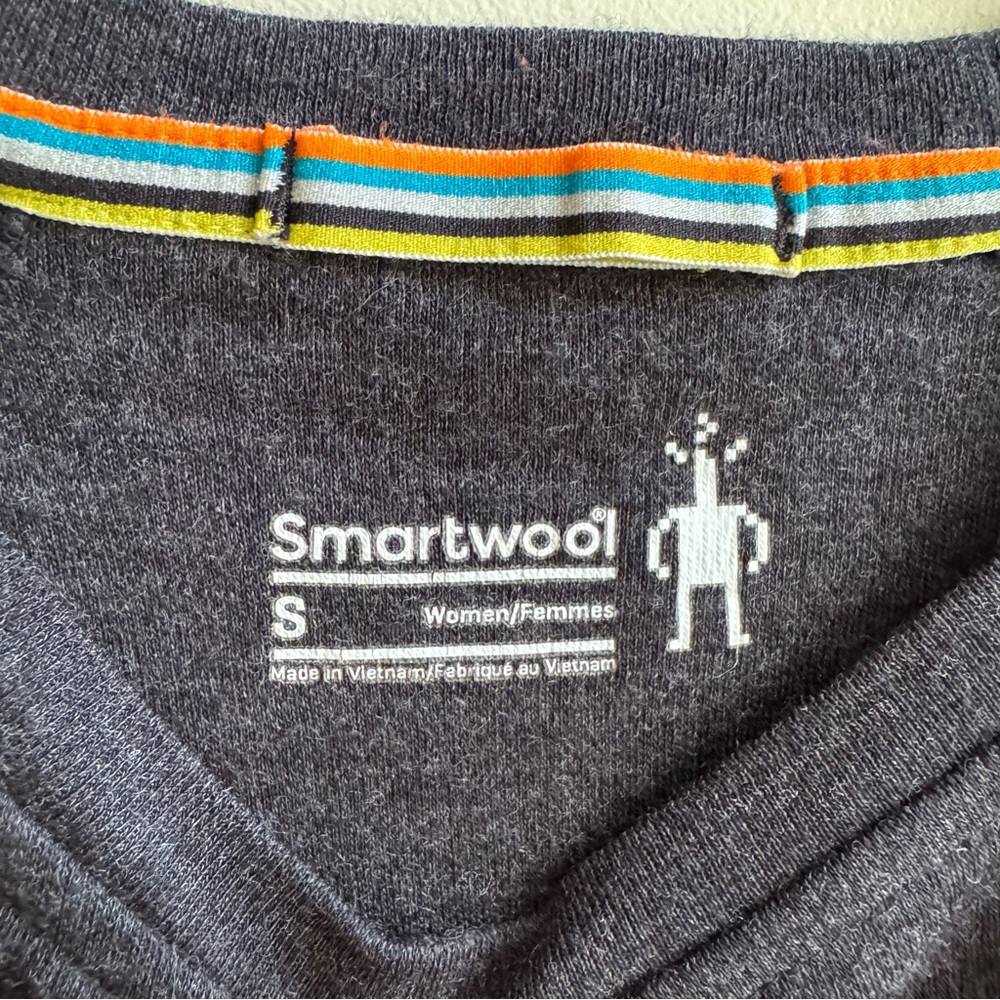 SMARTWOOL Women's Classic Thermal Merino Base Layer Crew sz Small Heather Gray - Picture 3 of 9